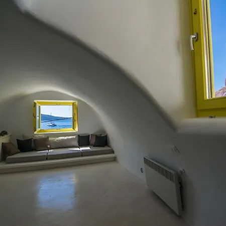 Holiday home Fisherman's Nest In Ammoudi Bay/oia *