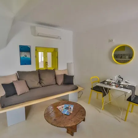 Holiday home Fisherman's Nest In Ammoudi Bay/oia